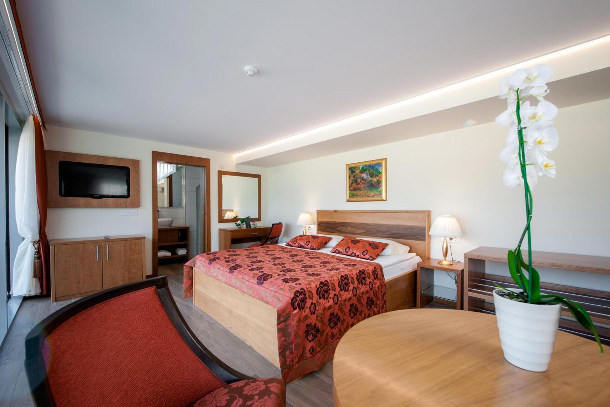 Grand Hotel Donat Superior & Wellness Center Rogaška Slatina Oda fotoğraf